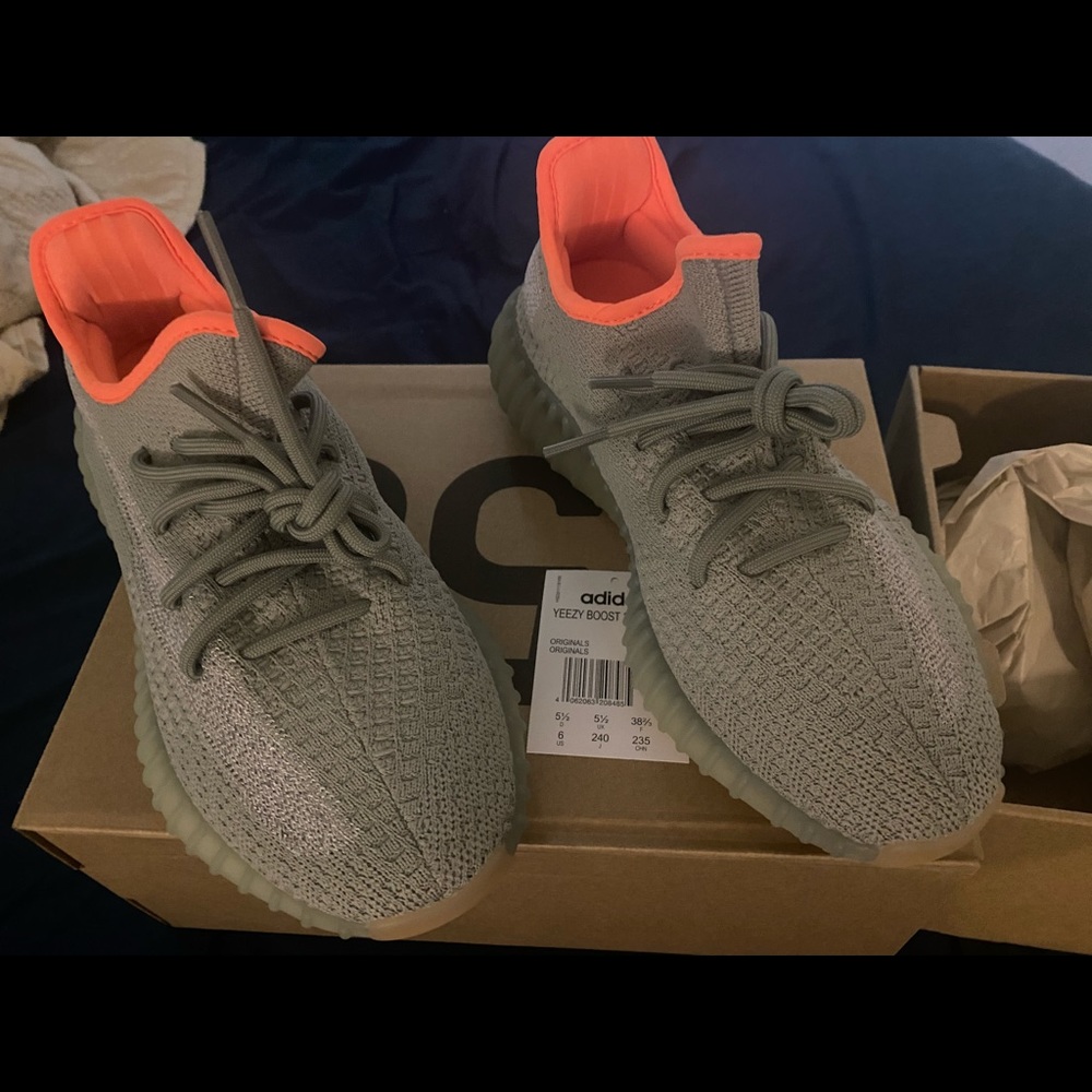 Yeezy 350 boost V2 desert sage
